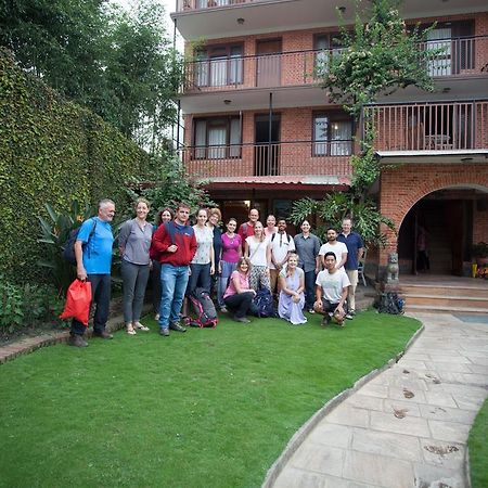 Maya Guest House Thimi Exterior foto